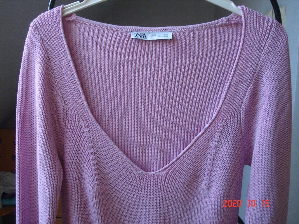 Zara- różowy sweterek, L.