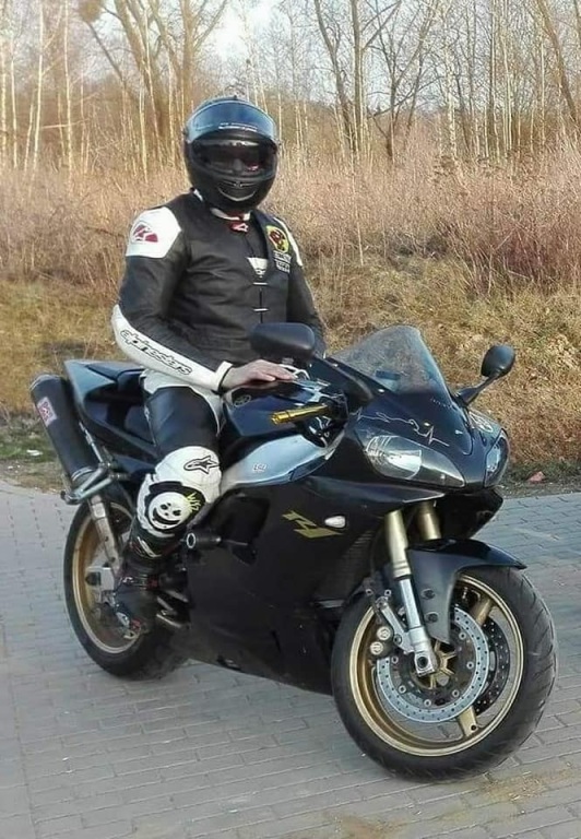 Przejażdżka motocyklem YAMAHA R1 150 KM