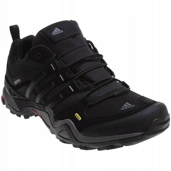 Зимние кроссовки adidas Terrex