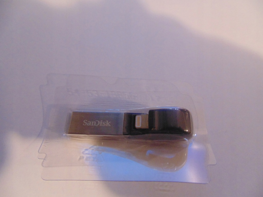 Pendrive SanDisk 64GB iXpand USB 3.00 iPhone iPad