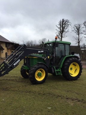 Ciągnik John Deere 6210
