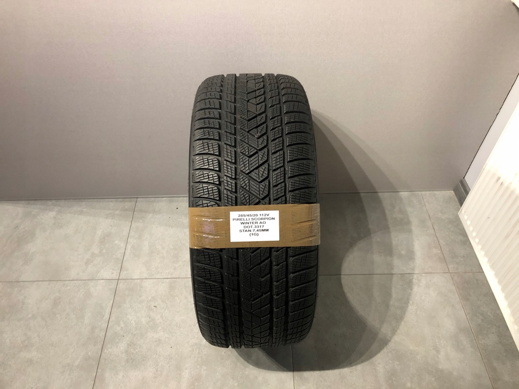 285/45/20 112V PIRELLI SCORPION WINTER AO DOT.3317