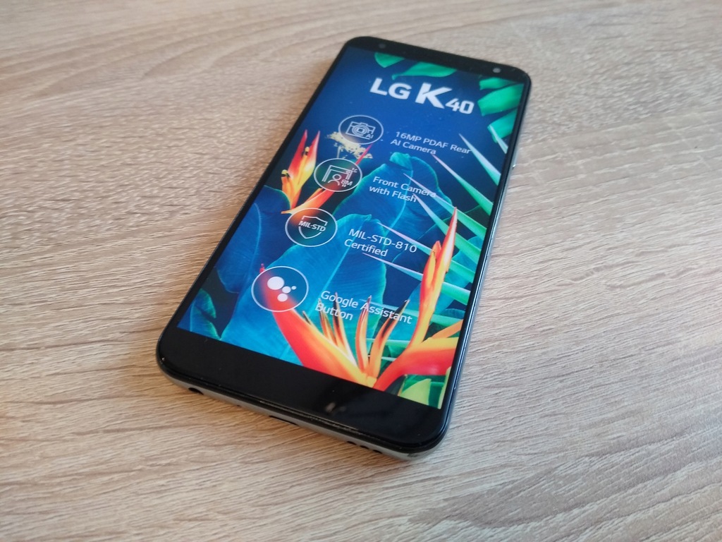 ATRAPA TELEFONU LG K40