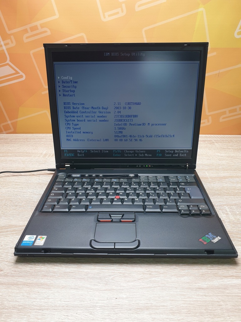 Retro Laptop IBM ThinkPad T40 2373 512MB 30GB