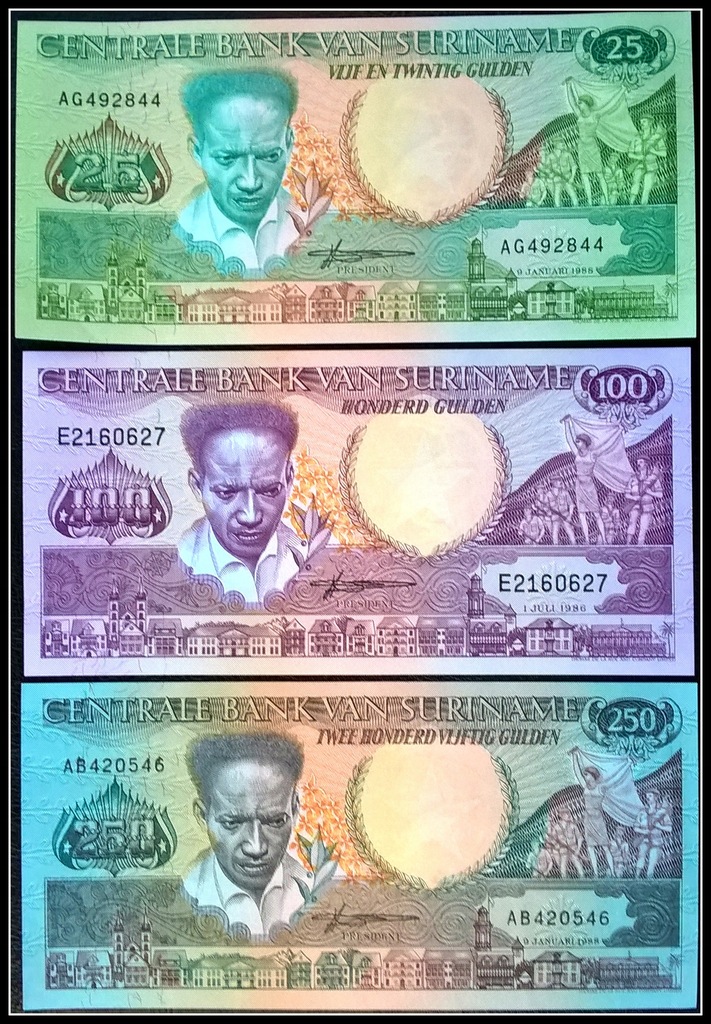 320. Zestaw trzech banknotów Surinam UNC