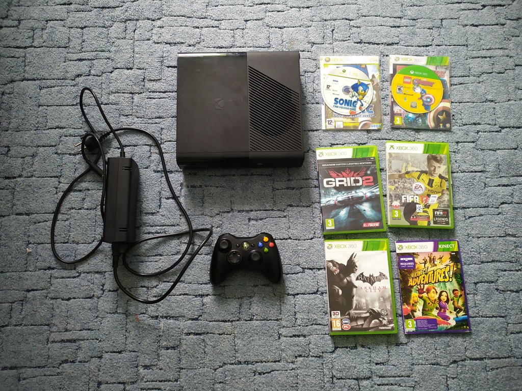 Konsola xbox 360 E + Gry chyba przerobiony napęd