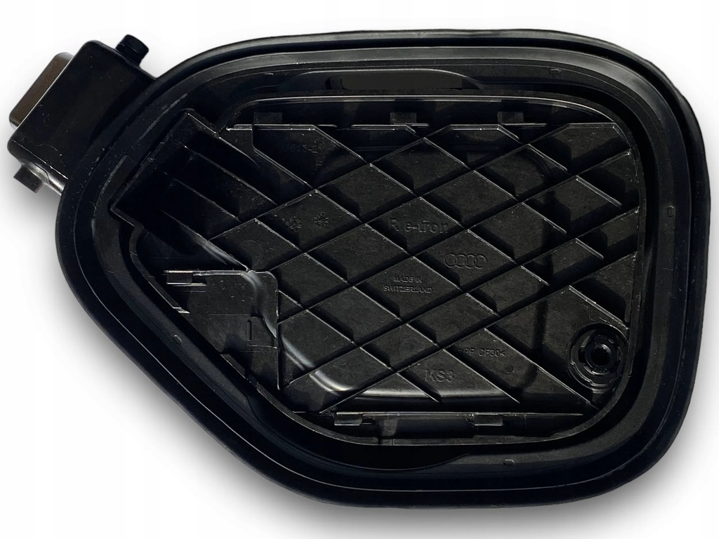 4J3821241 AUDI E-TRON KLAPKA WEJŚCIA DO ŁADOWANIA