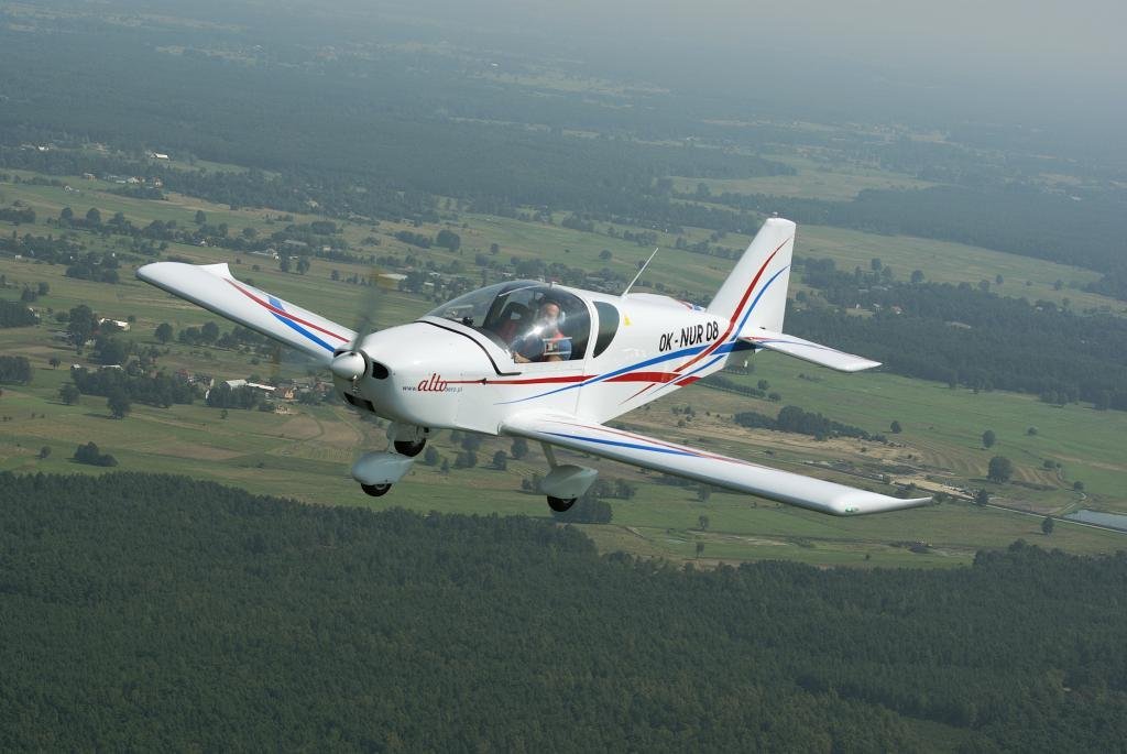 Купить НОВЫЙ СВЕРХЛЕГКИЙ САМОЛЕТ - ALTO 912 - Rotax 100 л.с.: отзывы, фото, характеристики в интерне-магазине Aredi.ru