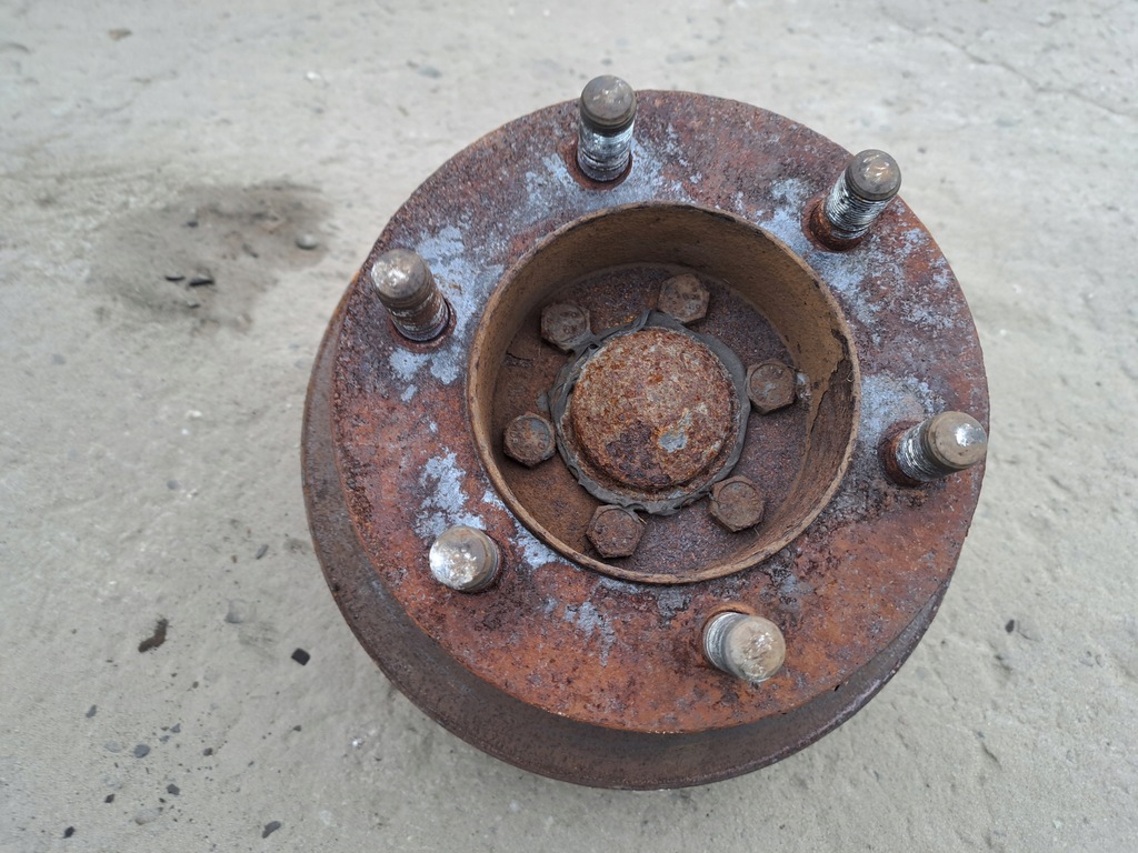 IVECO DAILY ZWROTNICA PRAWA BLIŹNIAK 6 ŚRUB