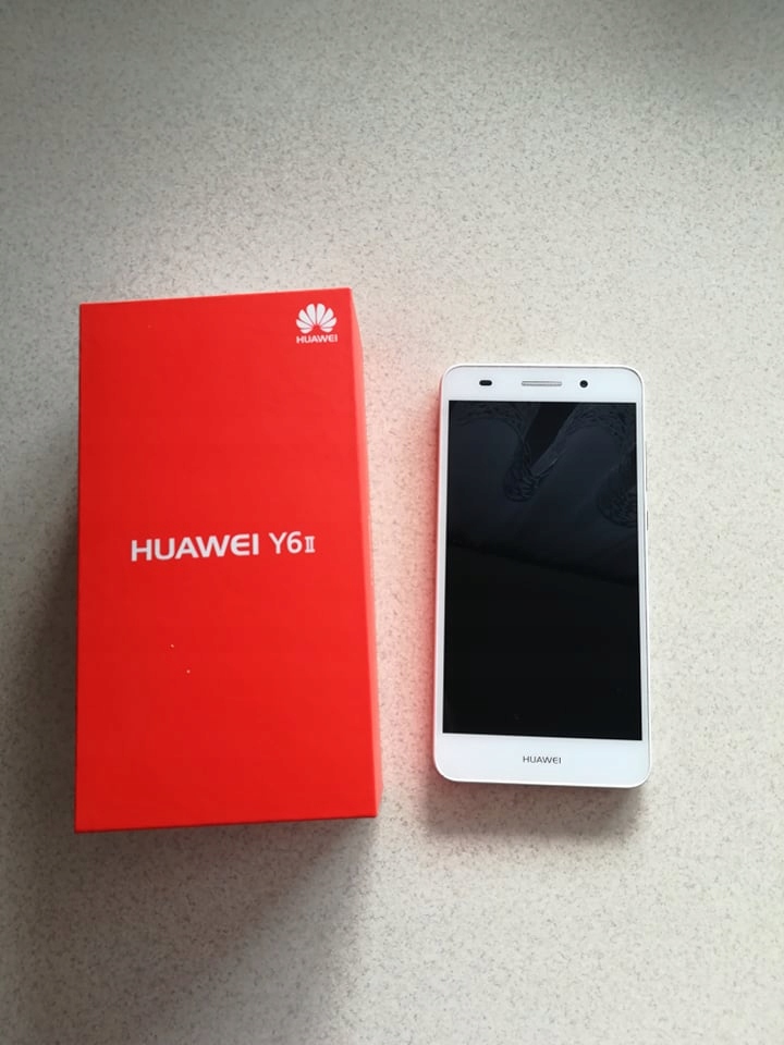 Telefon Huawei Y6II