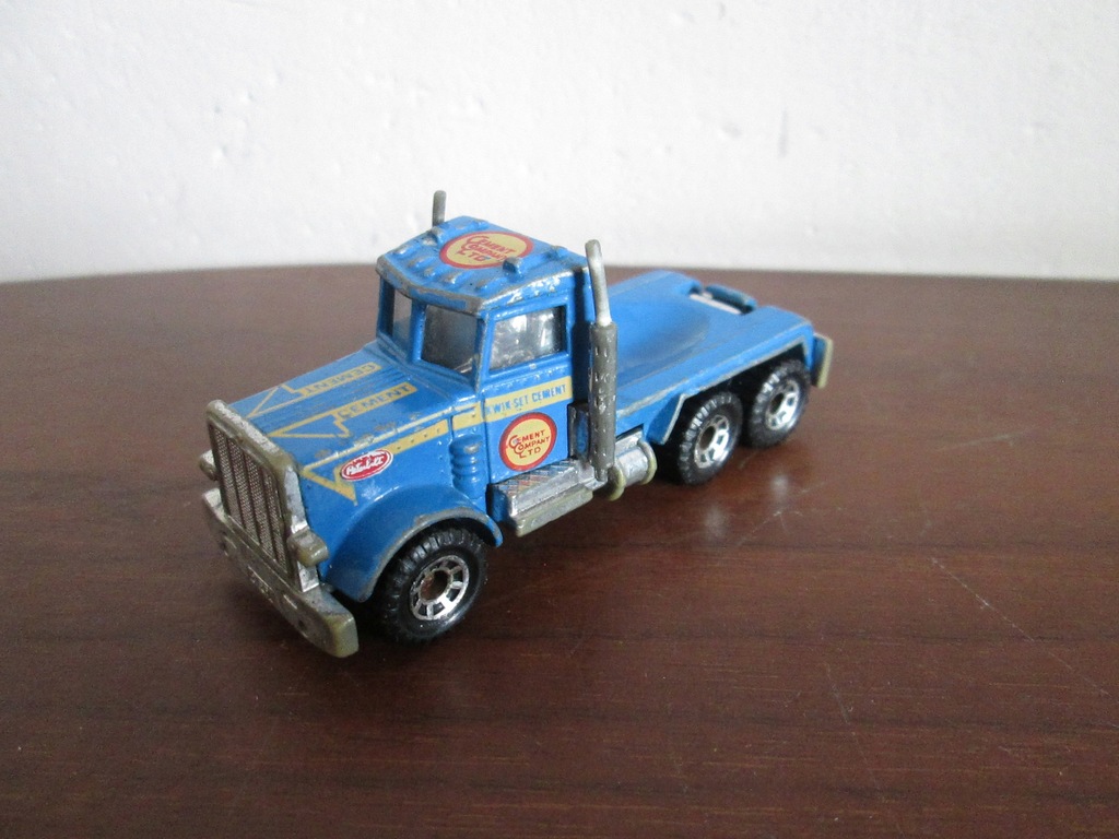 peterbilt 1981 matchbox