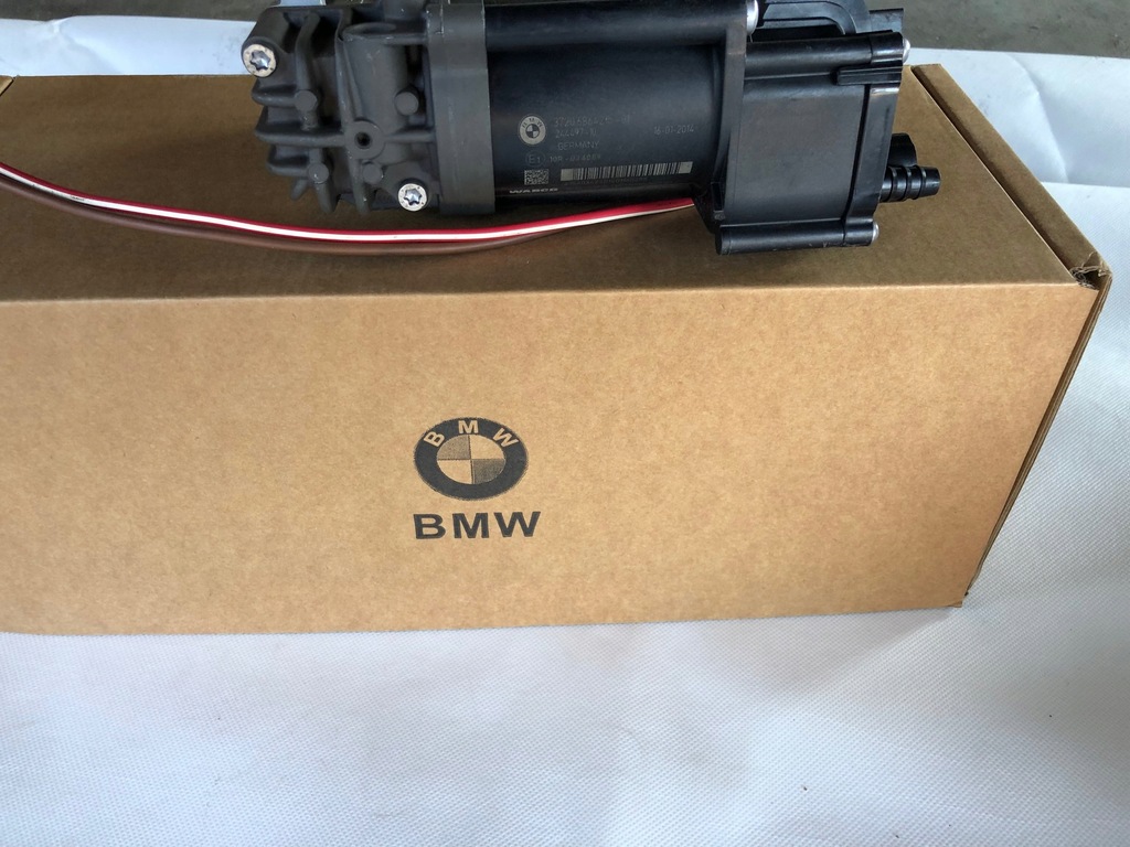 BMW F01 KOMPRESOR ZAWIESZENIA ORYGINAŁ BMW