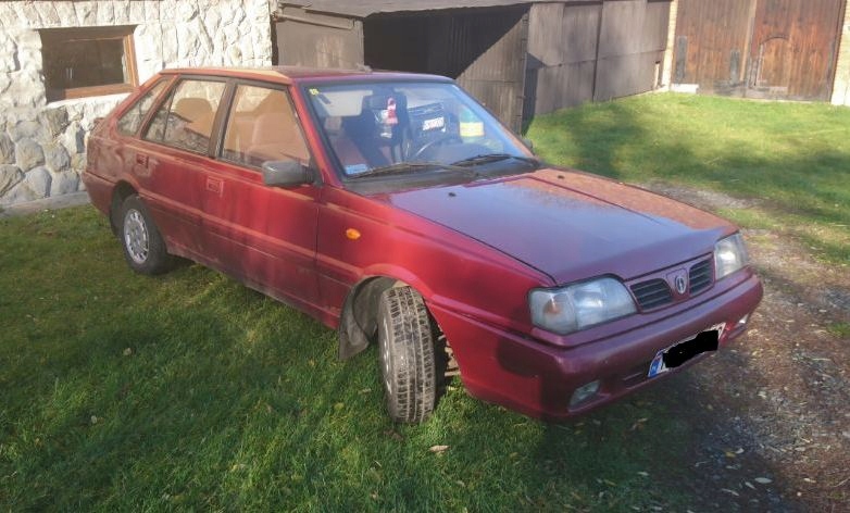 Polonez Caro Plus 1.6 LPG, niski przebieg