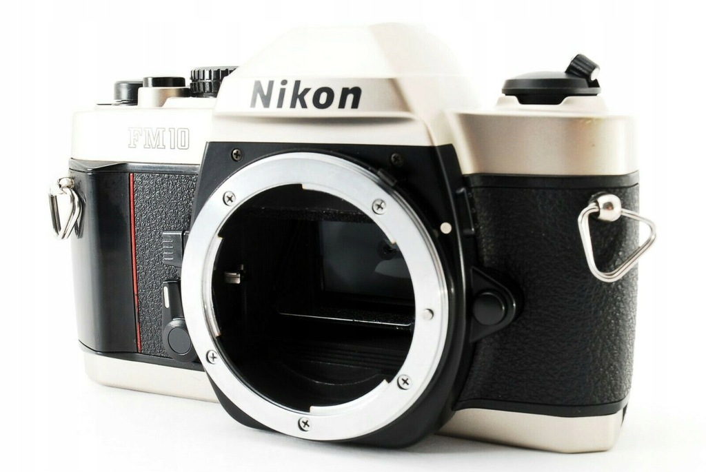 Nikon FM10 Lustrzanka Nikon pełny manual obiektyw 12223531143
