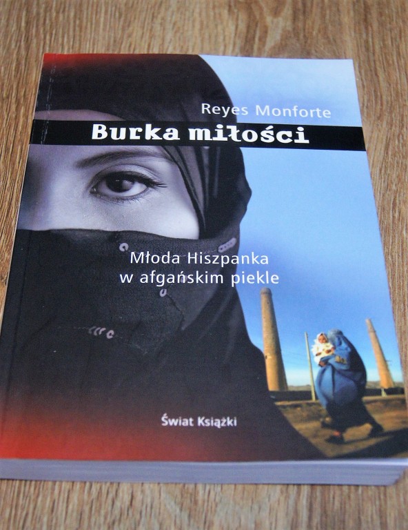 Burka miłości - Reyes Monforte