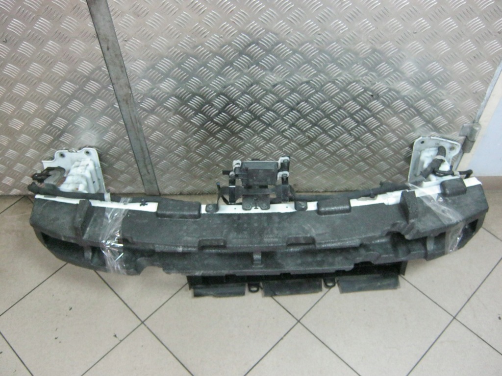 Belka zderzaka przód radar Nissan Qashqai J11 Lift