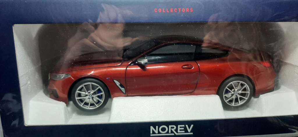 Norev BMW M850i 2019 Bleu Métallisé 1/18 183286 0224 17
