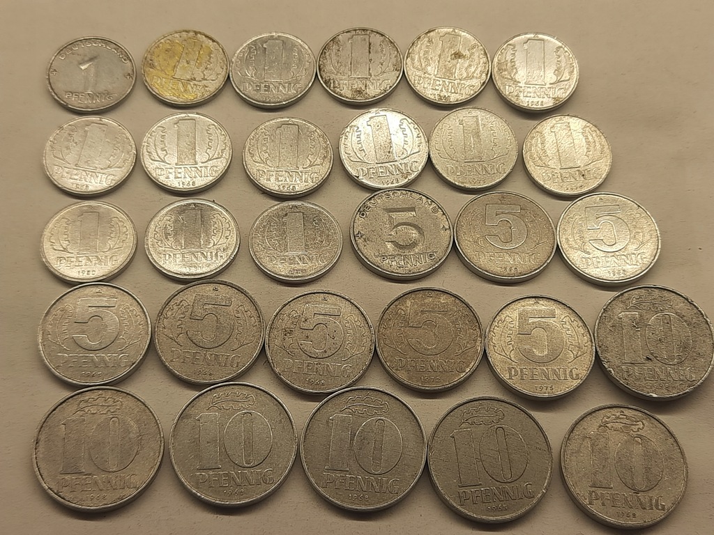NRD - zestaw 50 szt. monet 1 fenig-2 marki z 1952-83 prawie każda inna