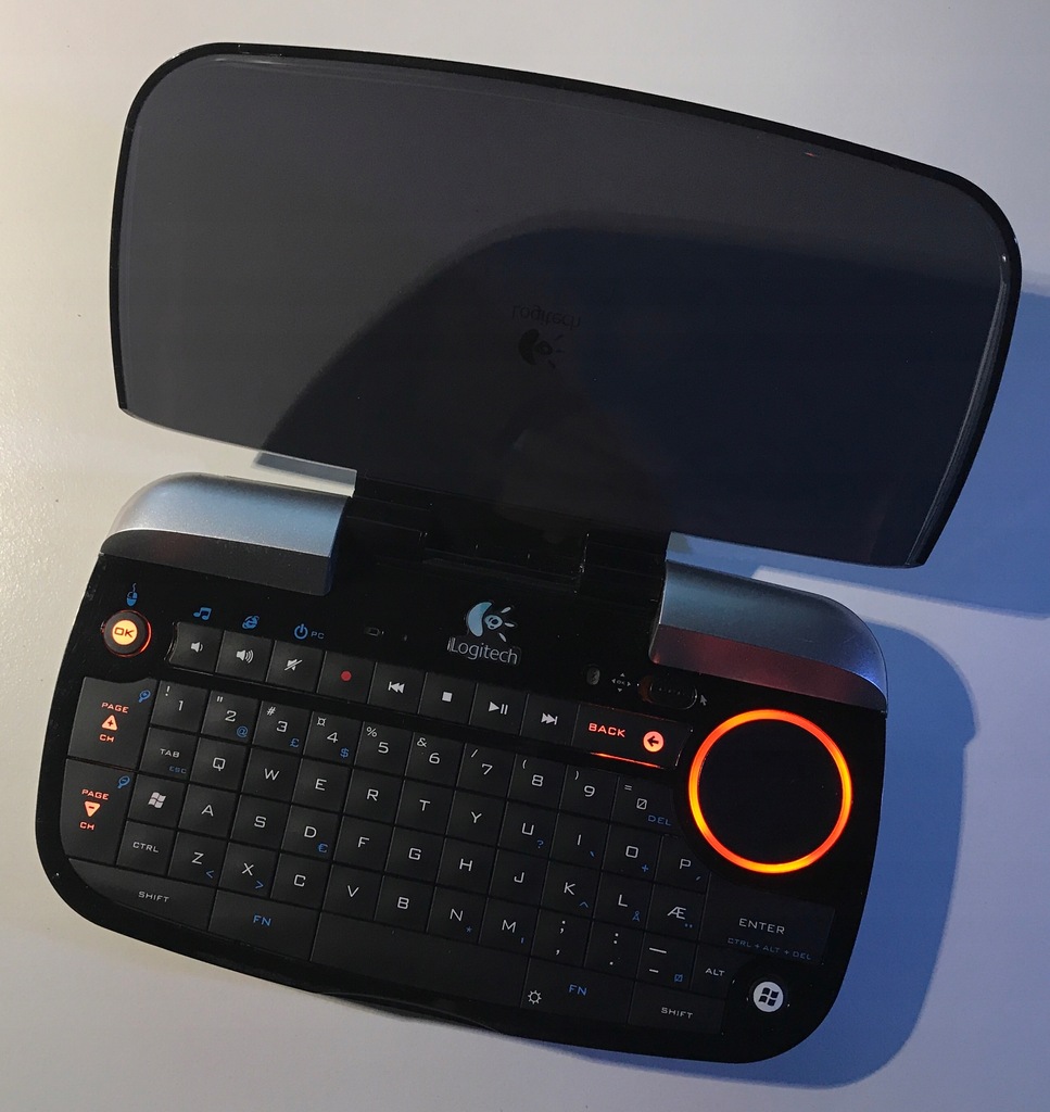 Logitech diNovo Mini Y-RBG93 klawiatura Bluetooth