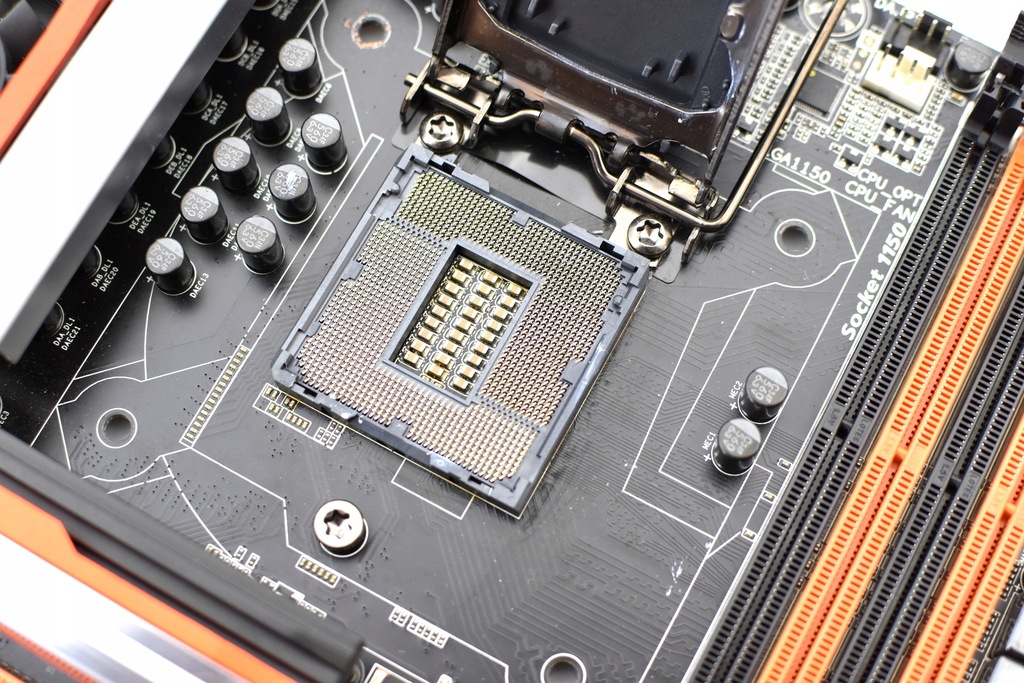 Купить Gigabyte GA-Z87X-OC Force LGA1150 GW МАГАЗИН: отзывы, фото, характеристики в интерне-магазине Aredi.ru