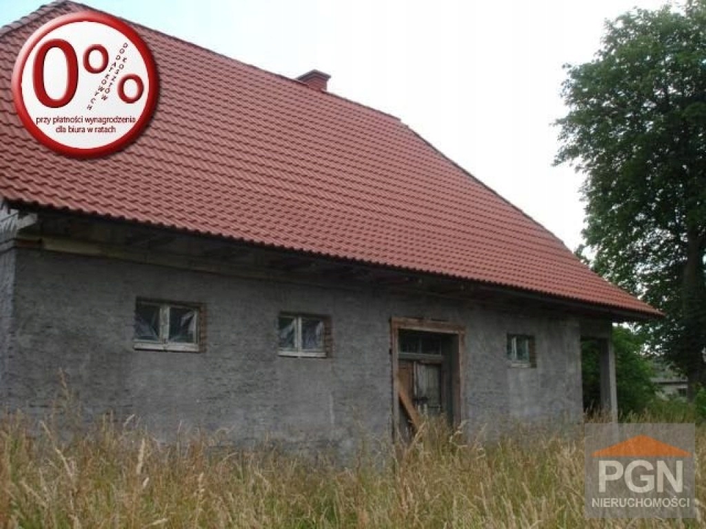 Dom, Świerzno (gm.), Kamieński (pow.), 200 m²