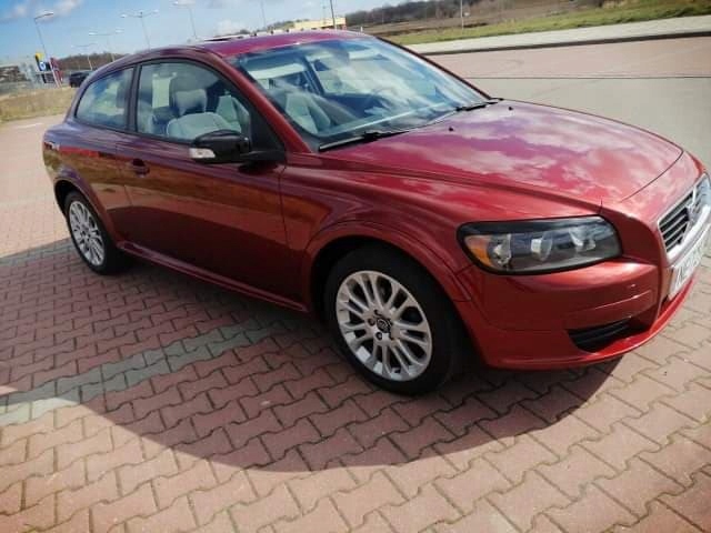 Купить VOLVO C30 (533) 1.8 125 л.с.: отзывы, фото, характеристики в интерне-магазине Aredi.ru