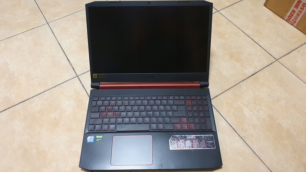 Acer Nitro 5 AN515-54-52PY 15.6/ i5-8300H /GTX1650