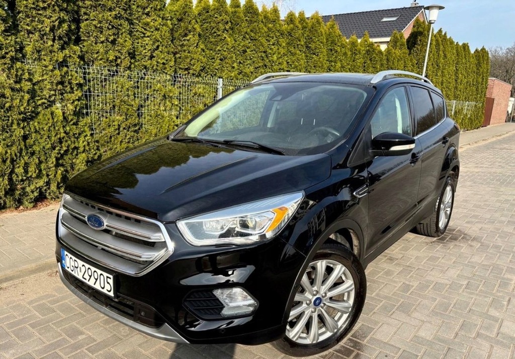 Ford Kuga Titanium 4x4 ,LIFT Duzy ekran Zarejestrowany AUTOMAT Zamiana