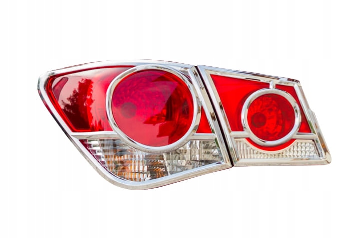 CHEVROLET CRUZE 2009-13 NAKŁADKI NA LAMPY TYLNE