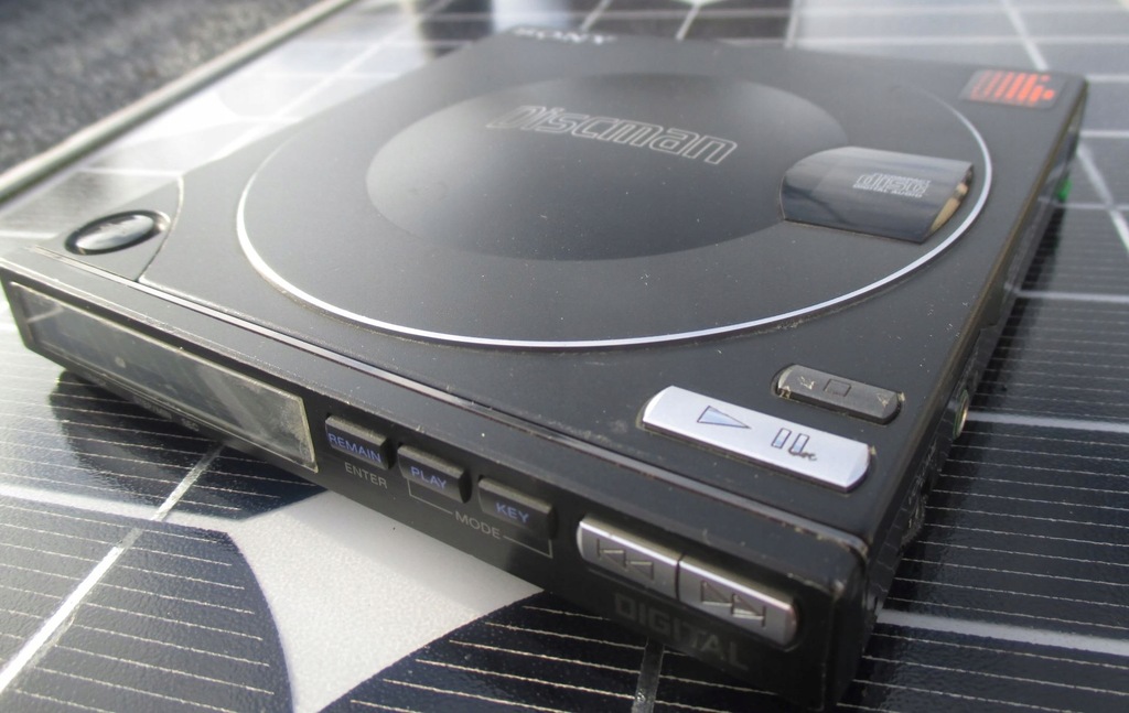 ディスクマン ソニーD100 BP-100