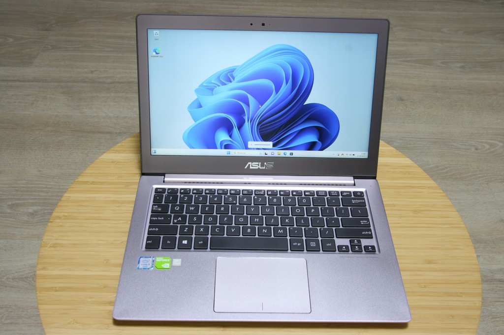 Laptop Asus UX303UB 13,3" Intel Core i5-6200U 12GB RAM 480GB SSD 940M