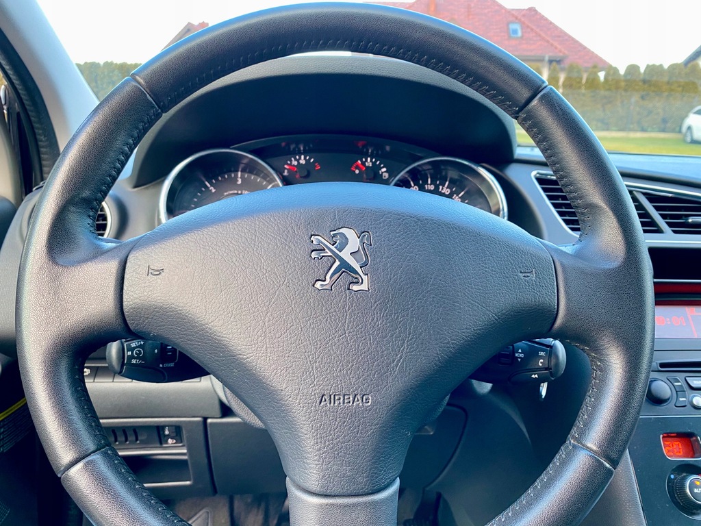 Купить ШОУ-РУМ PL PEUGEOT 3008 PREMIUM HDI 150KM ALU16, дилерский центр: отзывы, фото, характеристики в интерне-магазине Aredi.ru