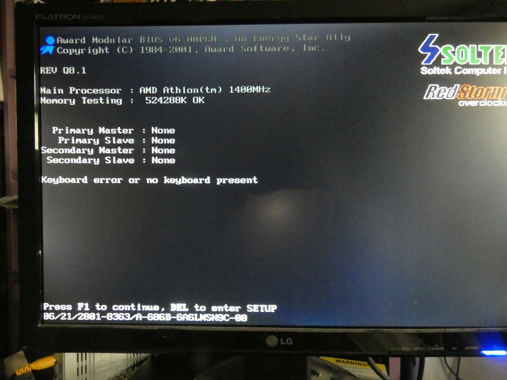 Купить Gigabyte D33006 128 МБ AGP 8x отзывы, фото и характеристики на