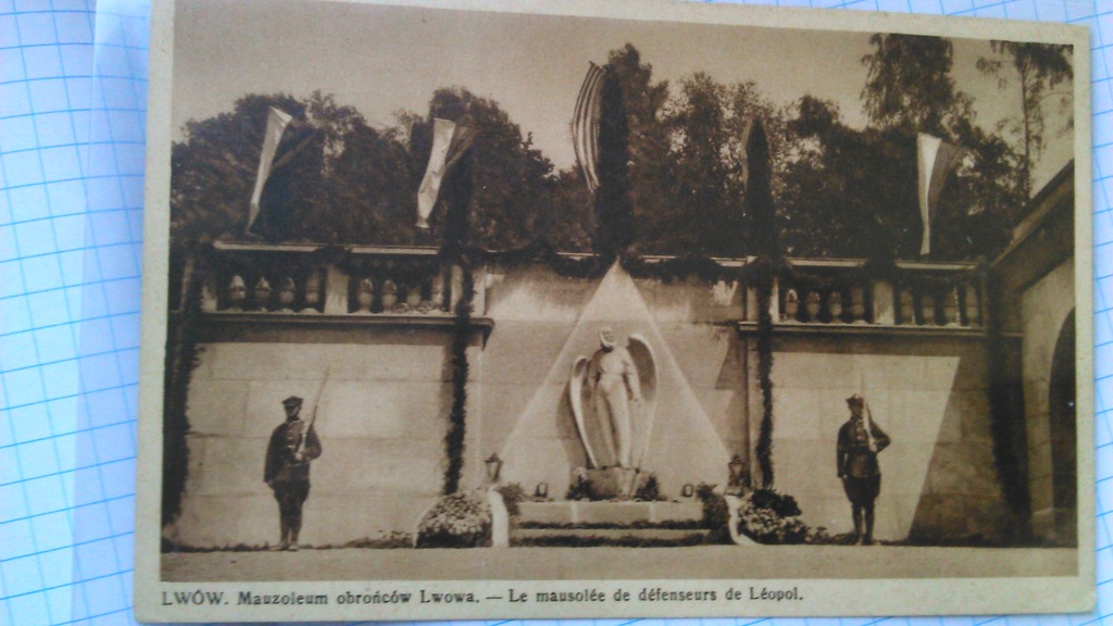 Lwów Obrońcy pocztówka 39r Mauzoleum pomnik
