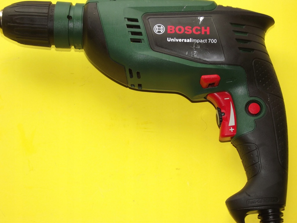 WIERTARKA BOSCH UNIVERSALIMPACT 700