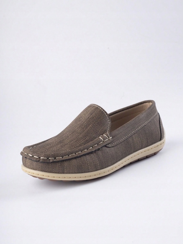 SHEIN PÓŁBUTY CHŁOPIĘCE W KOLORZE BRĄZOWYM ROZM 32 207