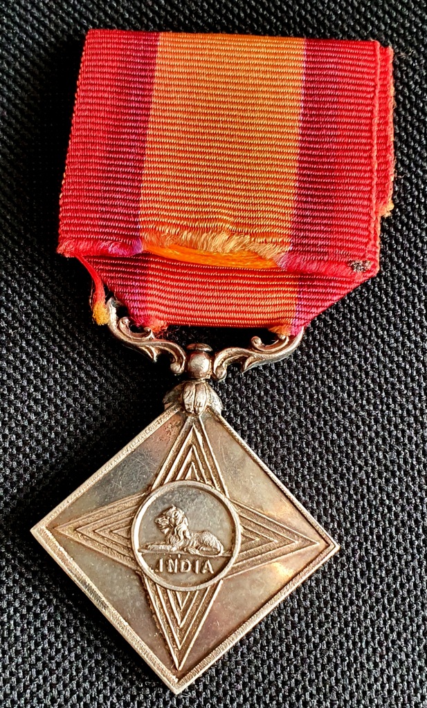 ORYGINALNY SREBRNY MEDAL INDIE BRYTYJSKIE