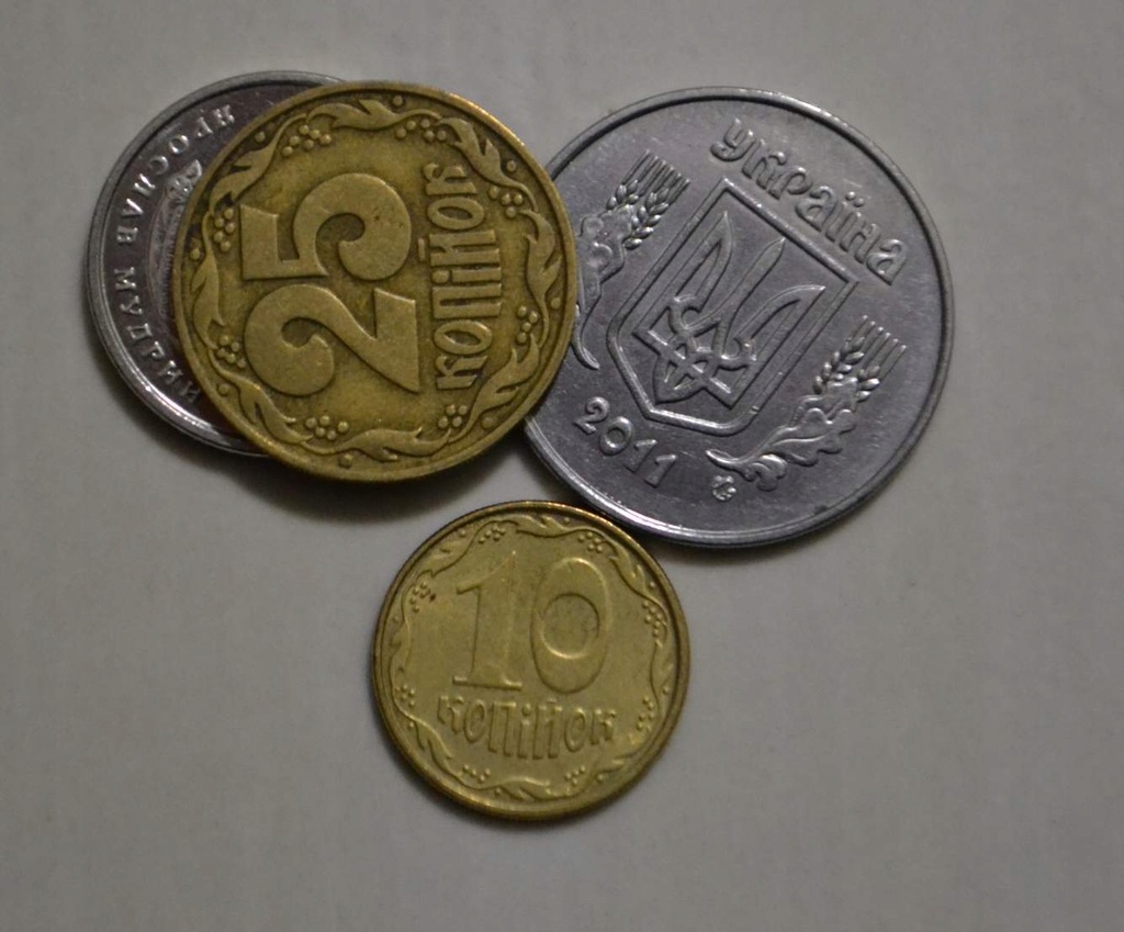 Ukraina - zestaw 4 monet każda moneta inna BCM