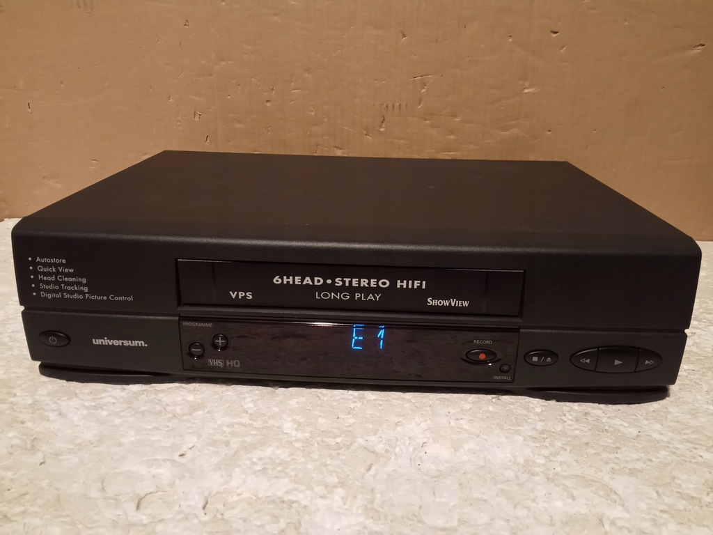 UniVERSUM VR 798 STEREO ( problem z oddawaniem kasety , nie odtwarza ! )