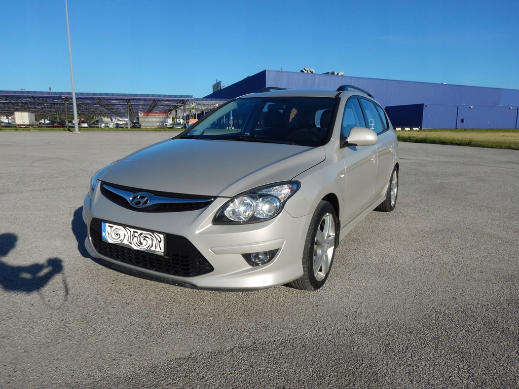 Hyundai i30 CW kombi 1,6 lpg salon polska klima