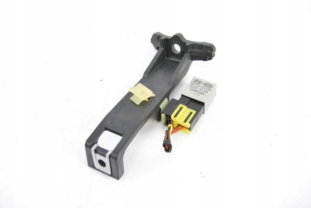 PRZEKAŹNIK 95225-2D000 HYUNDAI I20 II I30 II - 12637586170 - oficjalne ...