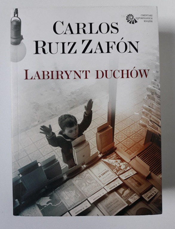 Carlos Luis Zafón - Labirynt duchów