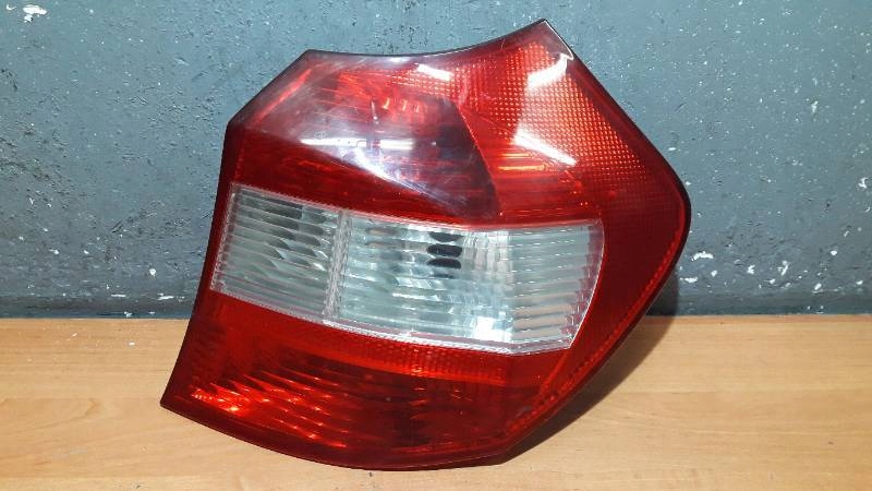 6924502 LAMPA PRAWY TYL BMW I E87 04R