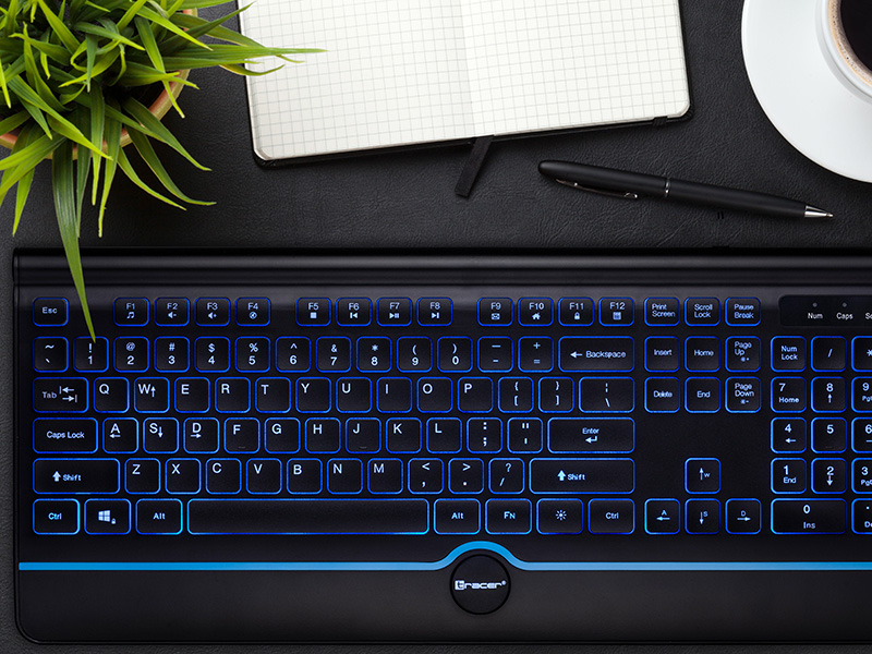 Купить СВЕРХТОНКАЯ ПЛОСКАЯ КЛАВИАТУРА С СИНЕЙ СВЕТОДИОДНОЙ ПОДСВЕТКОЙ ...