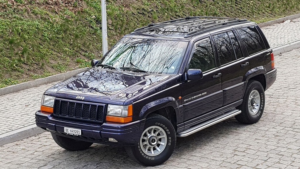 JEEP GRAND CHEROKEE 5.9 241KM ZE SZWAJCARII 9151646407