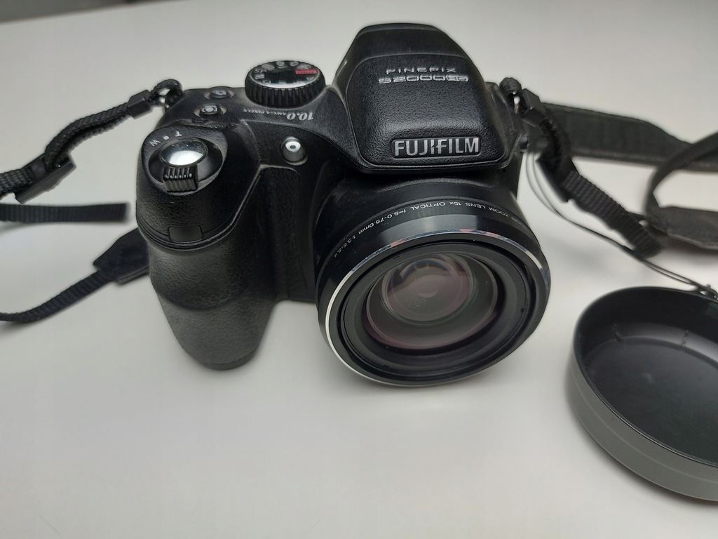 Aparat Fujifilm Finepix S2000HD 13406638925 oficjalne archiwum Allegro
