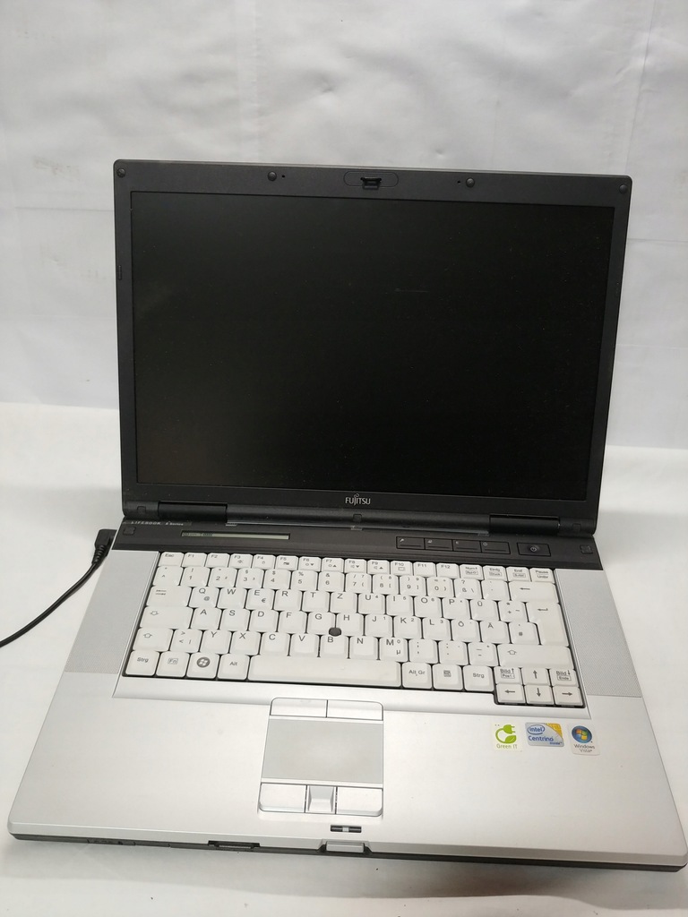 Laptop Fujitsu LIFEBOOK E8420