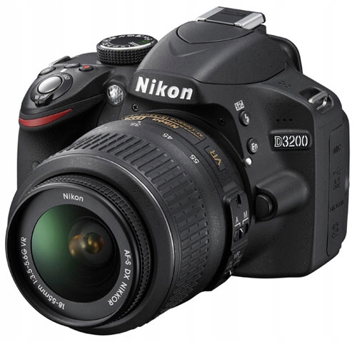 Nikon D3200 + 18-55
