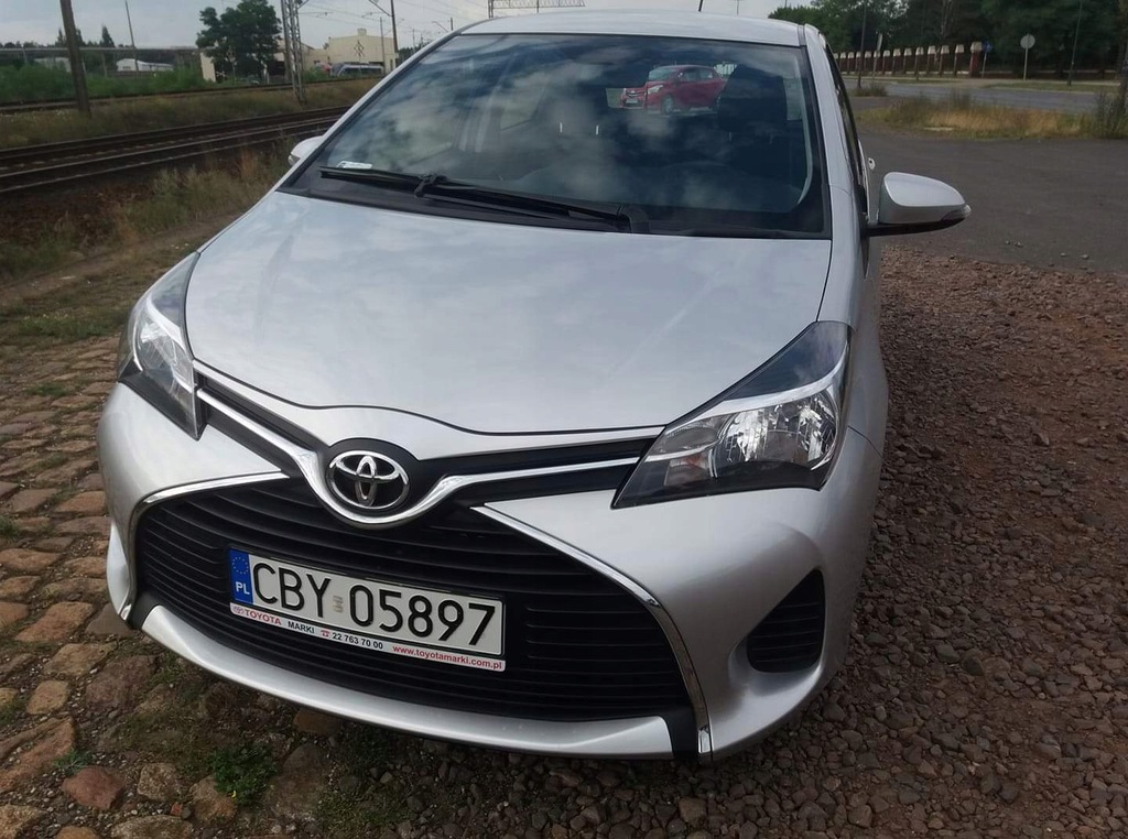 TOYOTA YARIS III XP13M(A) - 8449285035 - oficjalne archiwum Allegro