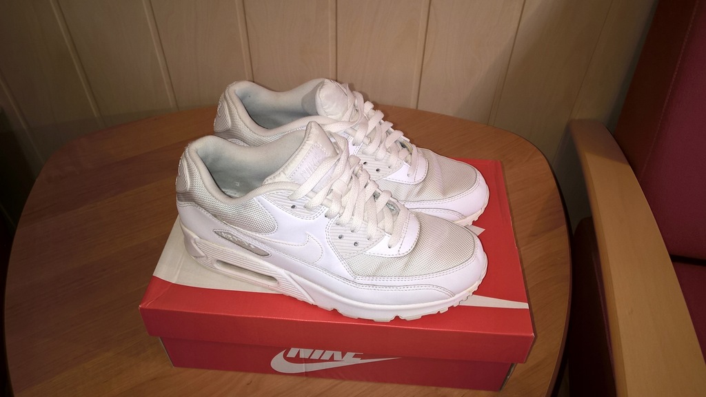 NIKE AIR-MAX 90 ESSENTIAL 5373884-111 R.42.5 27CM